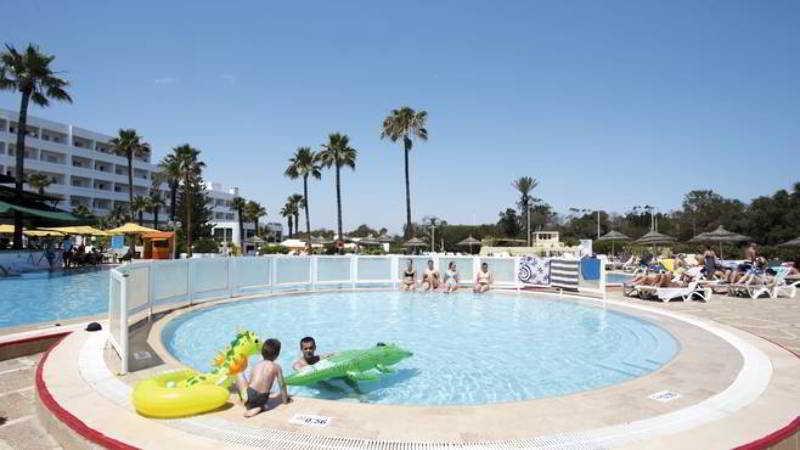 Tropicana Club Hotel Монастир Экстерьер фото